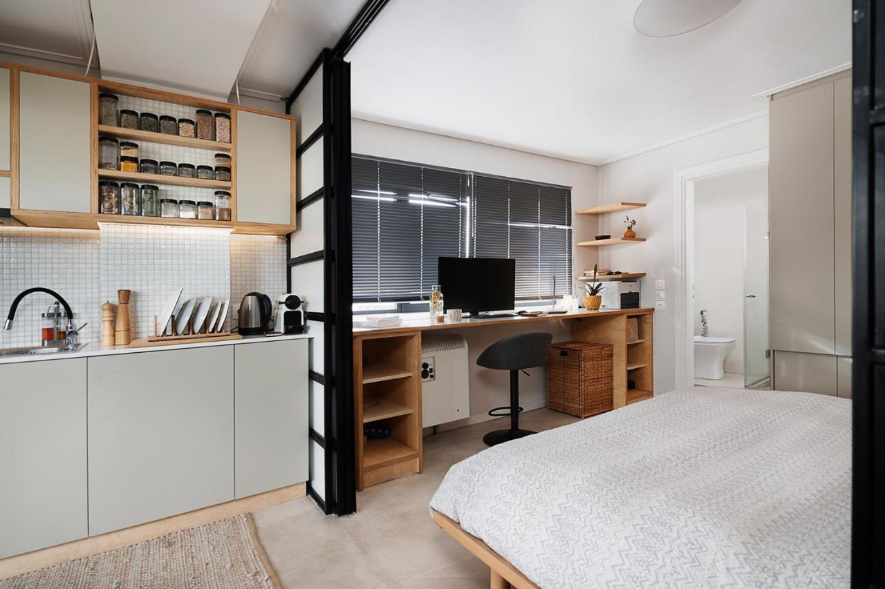 Unique Solar Penthouse With Jacuzzi And Sauna In Central 아테네 외부 사진