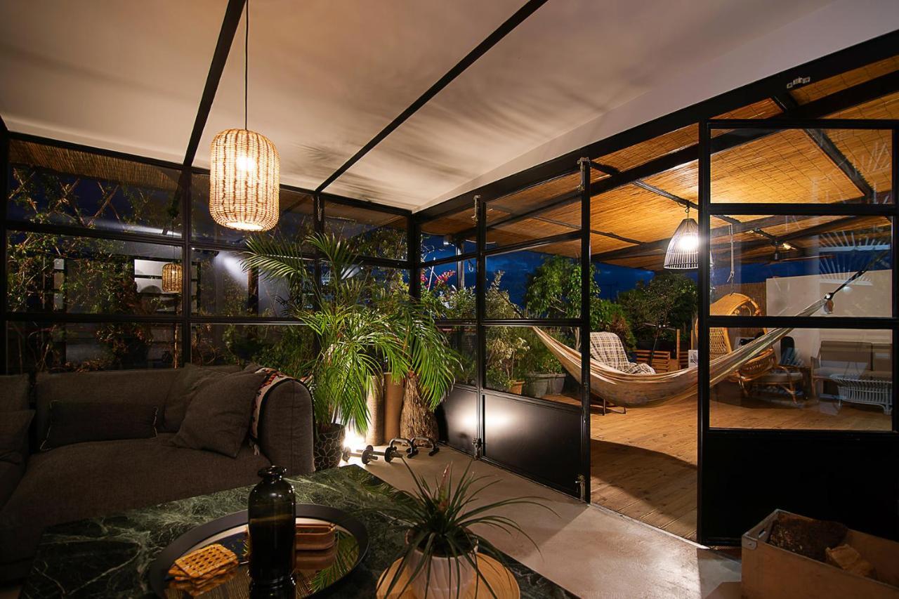 Unique Solar Penthouse With Jacuzzi And Sauna In Central 아테네 외부 사진