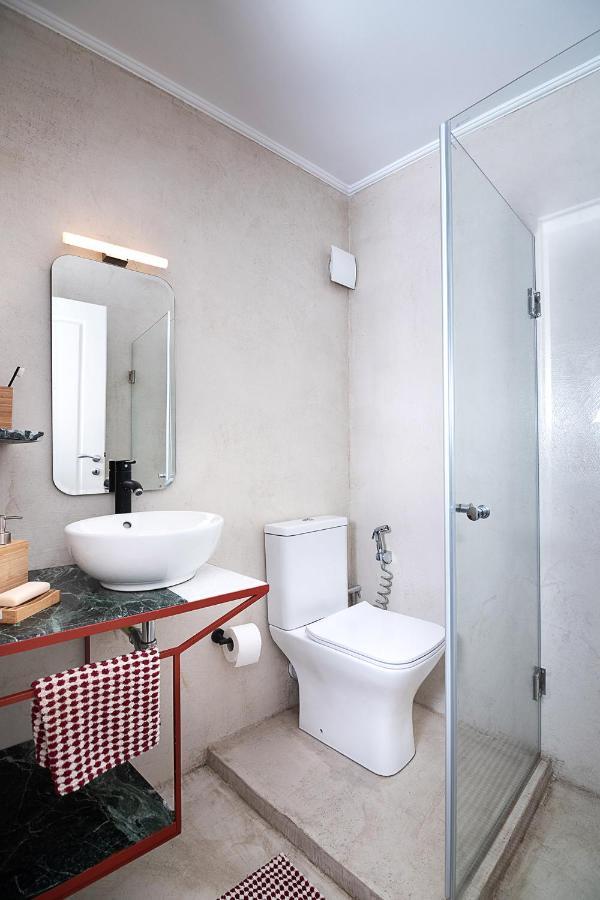 Unique Solar Penthouse With Jacuzzi And Sauna In Central 아테네 외부 사진